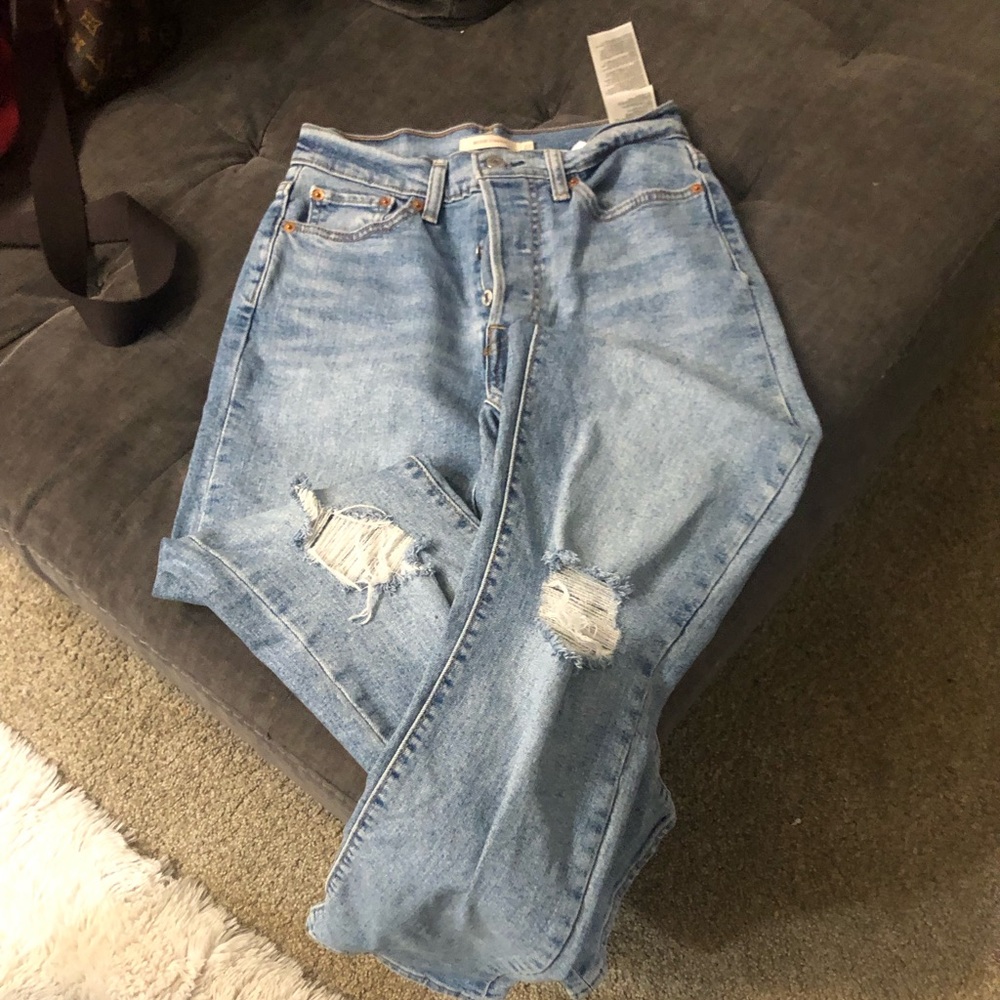 Levi’s size 27 straight